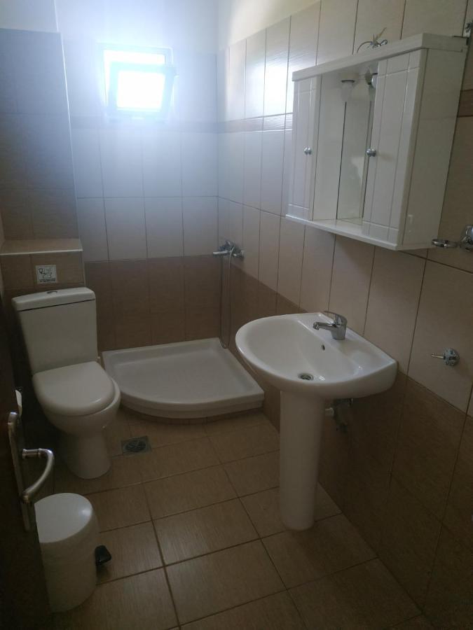 Poly'S House Apartman Vrasná Kültér fotó