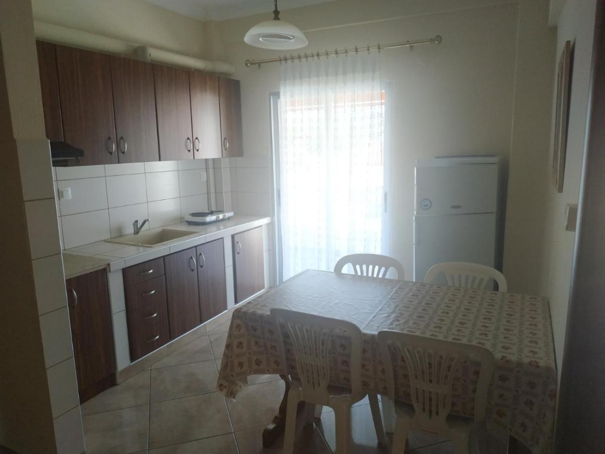 Poly'S House Apartman Vrasná Kültér fotó