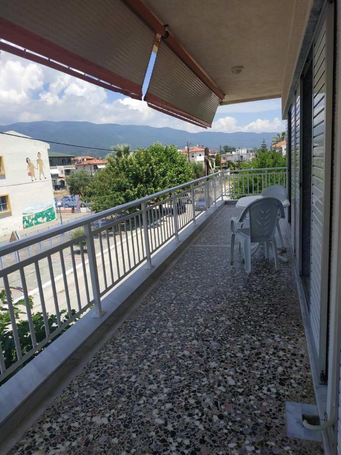 Poly'S House Apartman Vrasná Kültér fotó