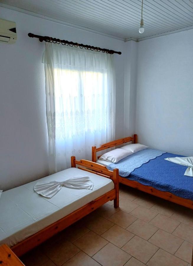 Poly'S House Apartman Vrasná Kültér fotó